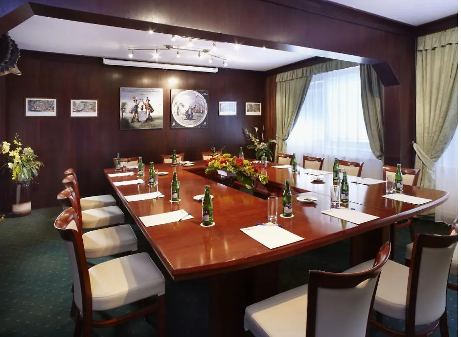 Orea Hotel Voro Брно 3*,